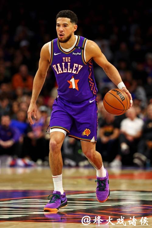 布克30分太阳灭黄蜂回西部前十 爵士险胜篮网